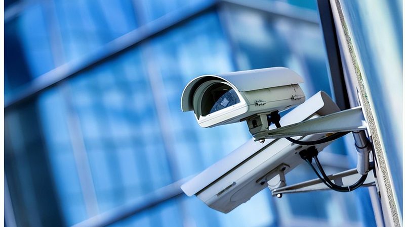 误以为接上电源就能触发报警？网络摄像机报警功能开启的关键步骤